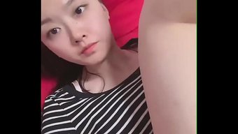 大学里的男生和女生都...