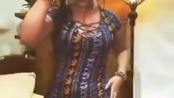 渴望之余:阿拉伯熟女...