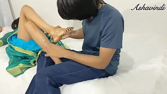 印度老师的特殊足部按...
