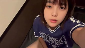 已婚日本女人在网吧的...