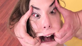 经验不足的女孩与男友...