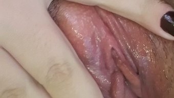 巴西少女强烈的肛塞高潮