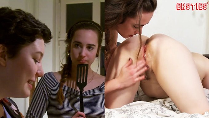 女同性恋爱好者沉迷于性玩具和乳头游戏的相互快感