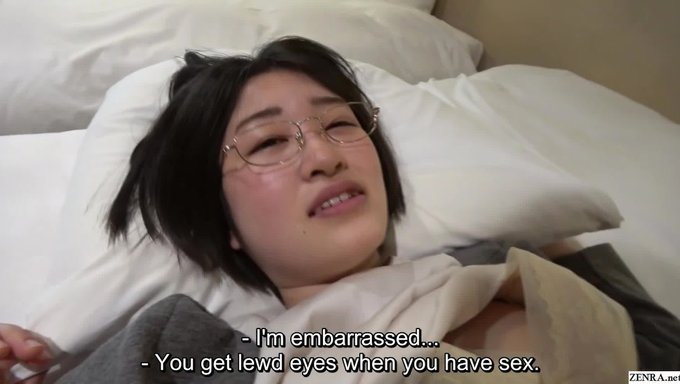 Zenra的日本妻子在温泉周末度假中满足了她丈夫的幻想