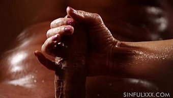 高清视频,女情侣的感性口交