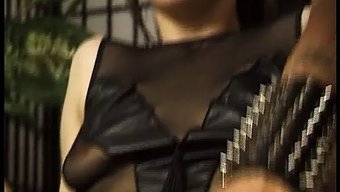 熟女被bdsm大师勾...