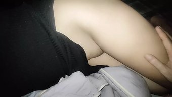 大奶继妹在不穿内裤的...