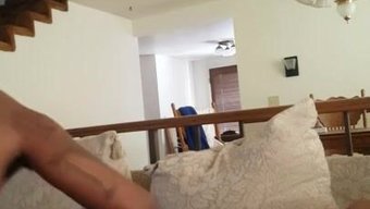 少女继妹被大鸡巴狠狠地操