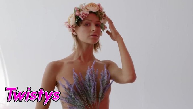 Emma Hix - Twistys的totm 2019年6月 - 性感诱人
