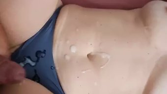 中年女人通过与继子的...