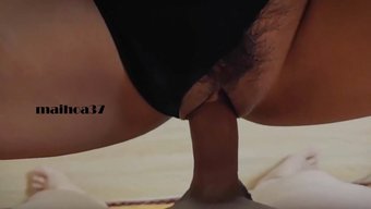 妻子在被操时喷潮和拳...