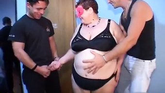 邻家女王della的...