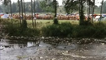 阳光下的乡村情色场景
