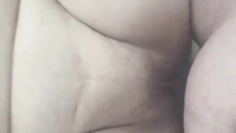 业余亚洲奶奶在自制视...