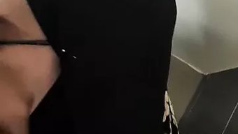 黑人金发女郎桑奇被精...