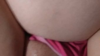 独自玩大自然的乳房