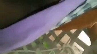 我的阿姨向我透露她的秘密