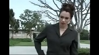 精液和面部射精为变性人服务
