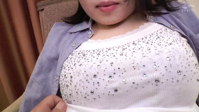 M628g02:G罩杯身材的成熟妻子口交并被内射