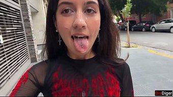 第一次约会可以射在我...