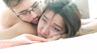 这位来自纽约的18岁...