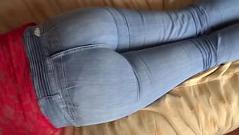 大鸡巴熟女被继子填满...