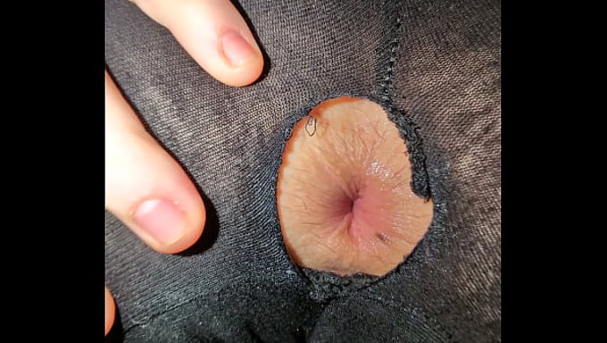 一个不让对方知道的肛交秘密洞。