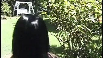 大胸部的宝贝在情色视...