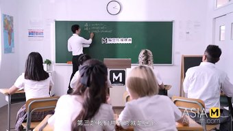少女(18+)老师的...