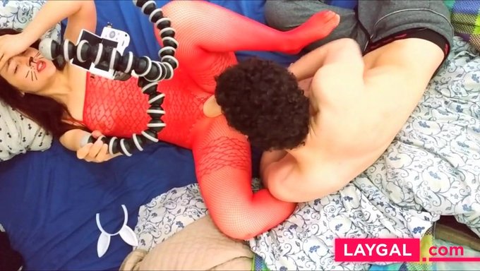 红发少年bunny沉迷于独自玩耍