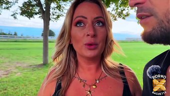 性感的giulia ...