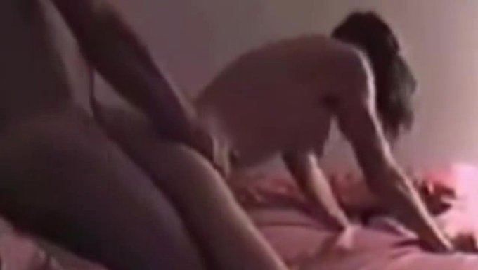 自制高潮合集,特色是强烈的女性自慰