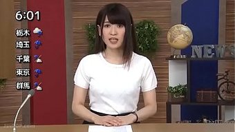 日本新闻主播在成人行...