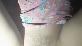 菲律宾宝贝在公共场合自慰