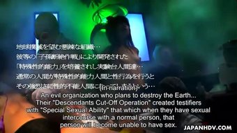 熟练的亚洲公主给两个...