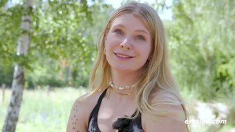 Katja E在高清...