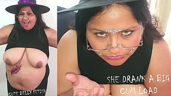大奶美女吞下精液