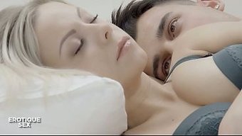 骚浪的继妹julia...