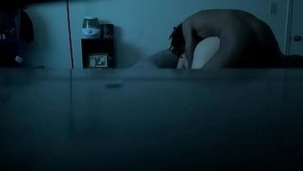 跨种族夫妇在隐藏的摄...
