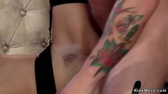 捆绑三人组主打头部男管家和两个奴隶伴侣