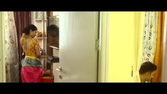 拉丁丝绸熟女的大屁股被操了