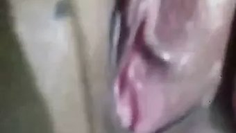 瘦弱的熟女nida ...