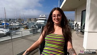 纹身小骚妹maddy...