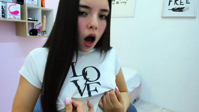 Pavlovacolucci在女性射精行动中