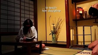 女权主义妻子羞辱并支...