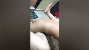 印度丈夫在绿帽中享受快感