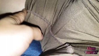 印度妻子和侄女沉迷于...