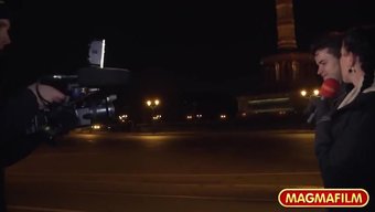 柏林的闪光和公共性爱