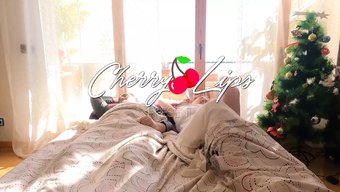 西班牙红发女郎接受了...