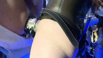 Bdsm爱好者享受激...
